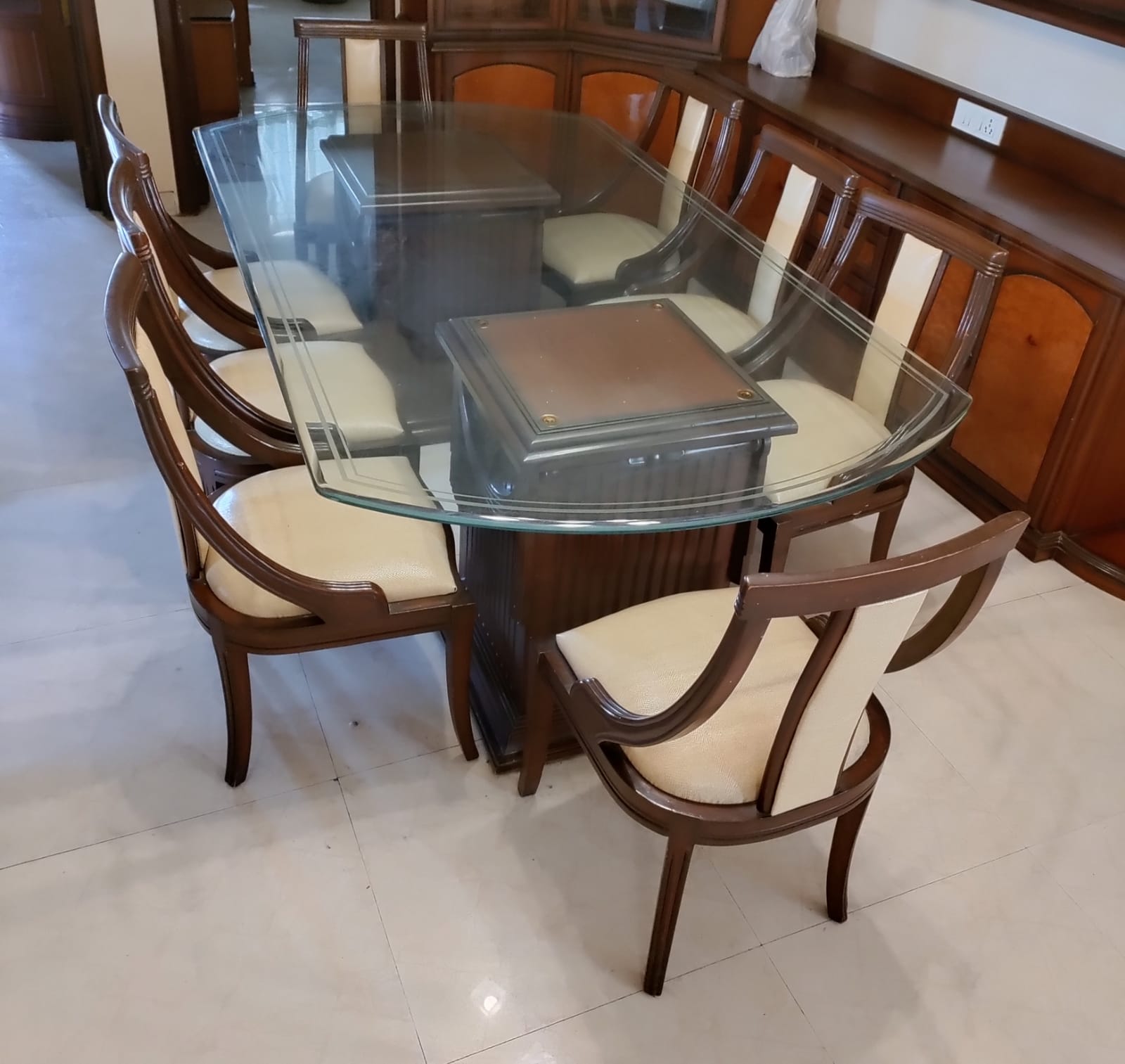 8 seater best sale dining table design